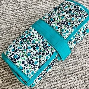 Modella jewelry roll